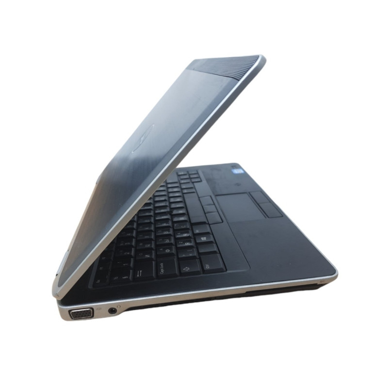 БУ Ноутбук 13.3" Dell Latitude E6330, Core i3-3120M (2.5ГГц) 8GB DDR3, Intel HD, 120GB SSD