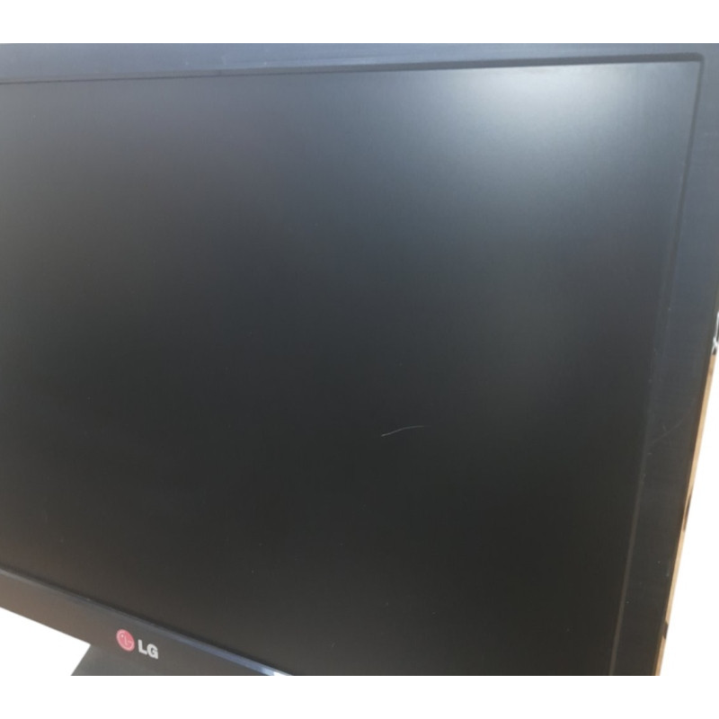 Markdown! BU Monitor 18.5" LED TN, LG 19EN33S-B, 1366x768 (16:9), 5ms, VGA (scratch)