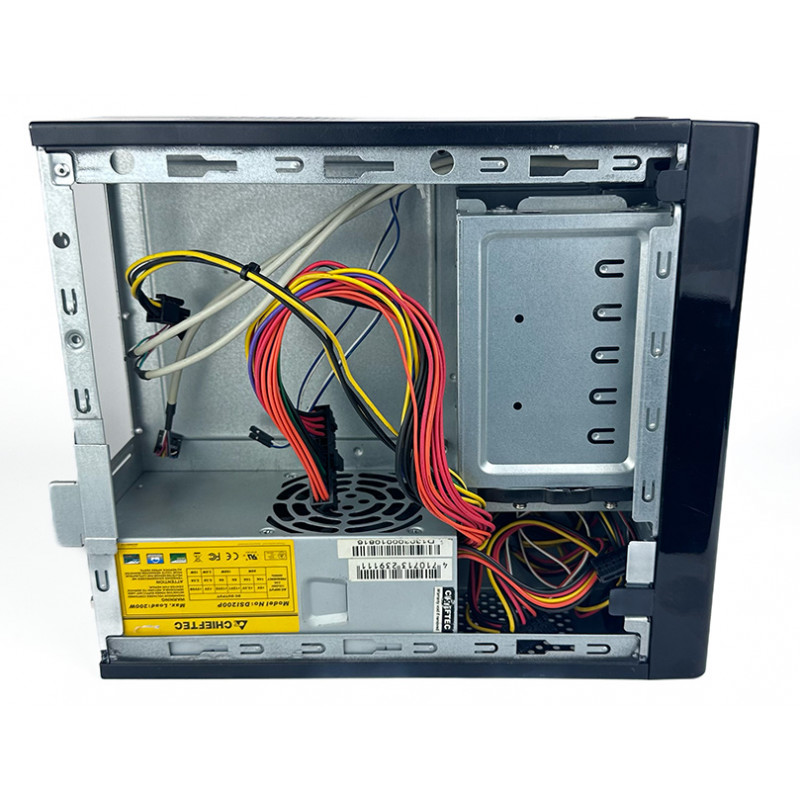 БУ Корпус Chieftec FI-01B, 200W (нижний, 24+4pin), 265x90x270 Mini-ITX