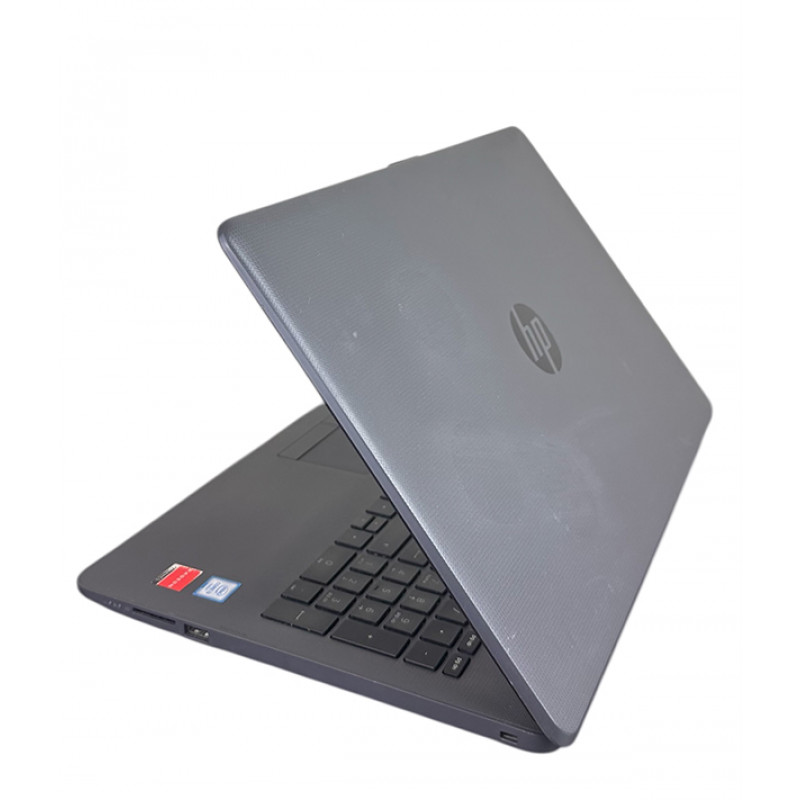 БУ Ноутбук 15.6" HP 250 G6, Core i3-6006U (2.0 ГГц) 8GB DDR4, Radeon R5 M330 (2ГБ) 120GB SSD
