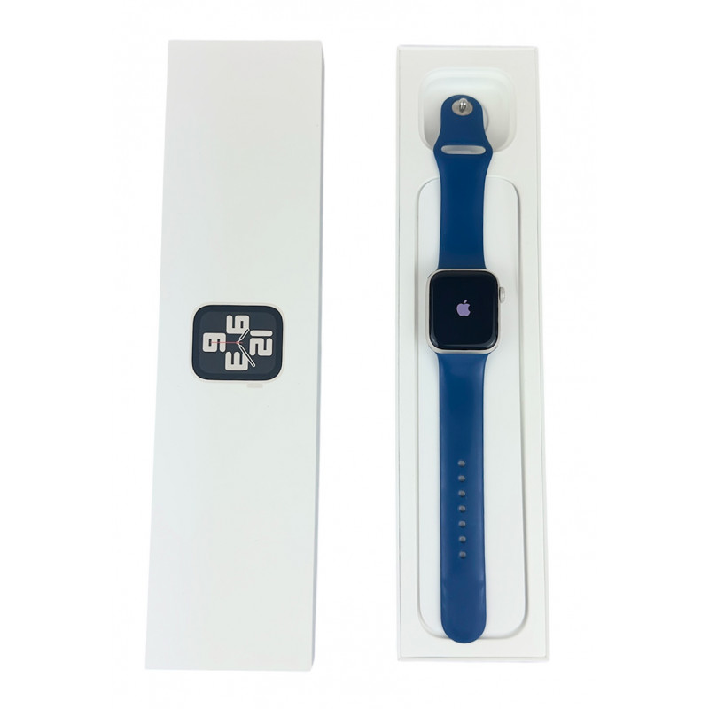 БУ Смарт-годинник Apple Watch SE (2022) GPS 40mm Starlight Aluminium Case