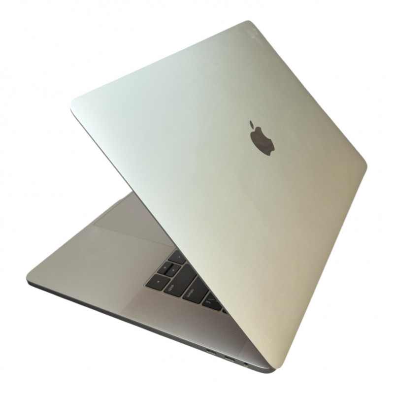 БУ Ноутбук 15.4" Apple MacBook Pro 2018 (A1990), Core i7-8750H, 16GB DDR4, Pro 555X (4ГБ), 256GB SSD
