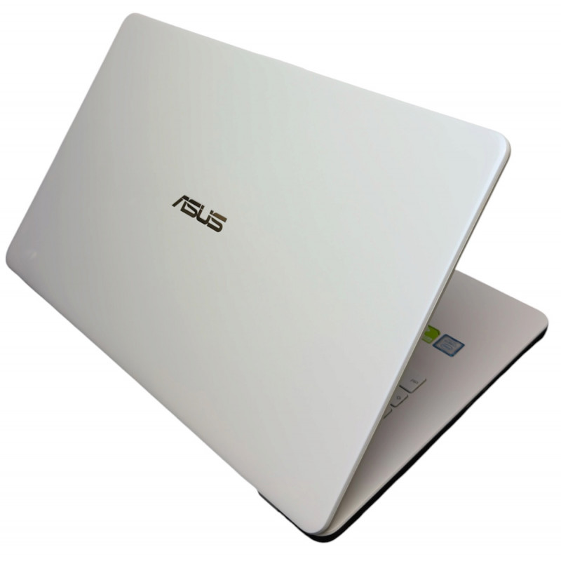 БУ Ноутбук 17.3" ASUS VivoBook 17 X705UF, Core i3-7100U, 8GB DDR4, GeForce MX130 (2Gb), 240GB SSD