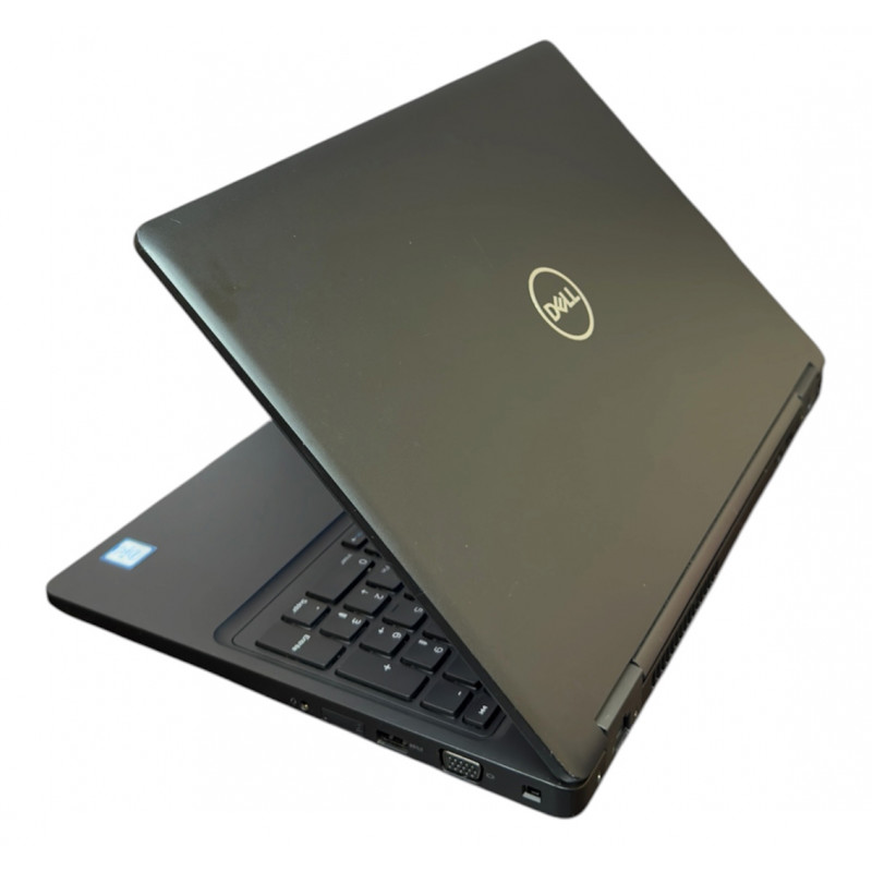 БУ Ноутбук 15.6" Dell Latitude 5590, Core i5-7300U (2.6 ГГц) 8GB DDR4, Intel HD 520, 256GB SSD M.2