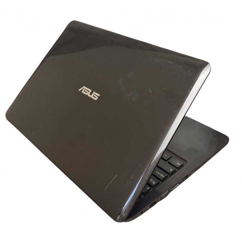 Used 15.6" Asus VivoBook X556UA Laptop, i5-6200U (2.3 GHz), 8 GB DDR4, Intel HD, 240 GB SSD