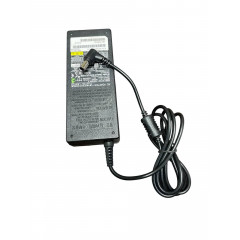 БУ Блок живлення (зарядка) Fujitsu 19V 4.22A 80W (6.5*4.4 з центральним піном)
