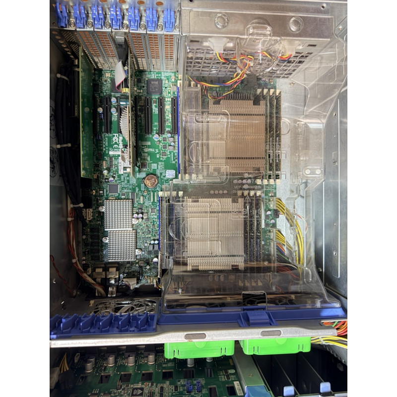 БУ Сервер Supermicro SYS-7047R-TRF (8x3.5") 2 х E5-2650, 64Gb DDR3, SMC2208, 2 х Lan, 2 x 800W